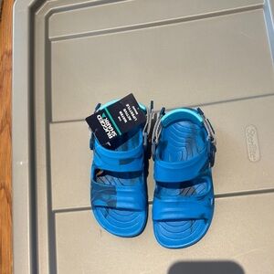 NWT Rugged Shark Adventure Trail Sandals